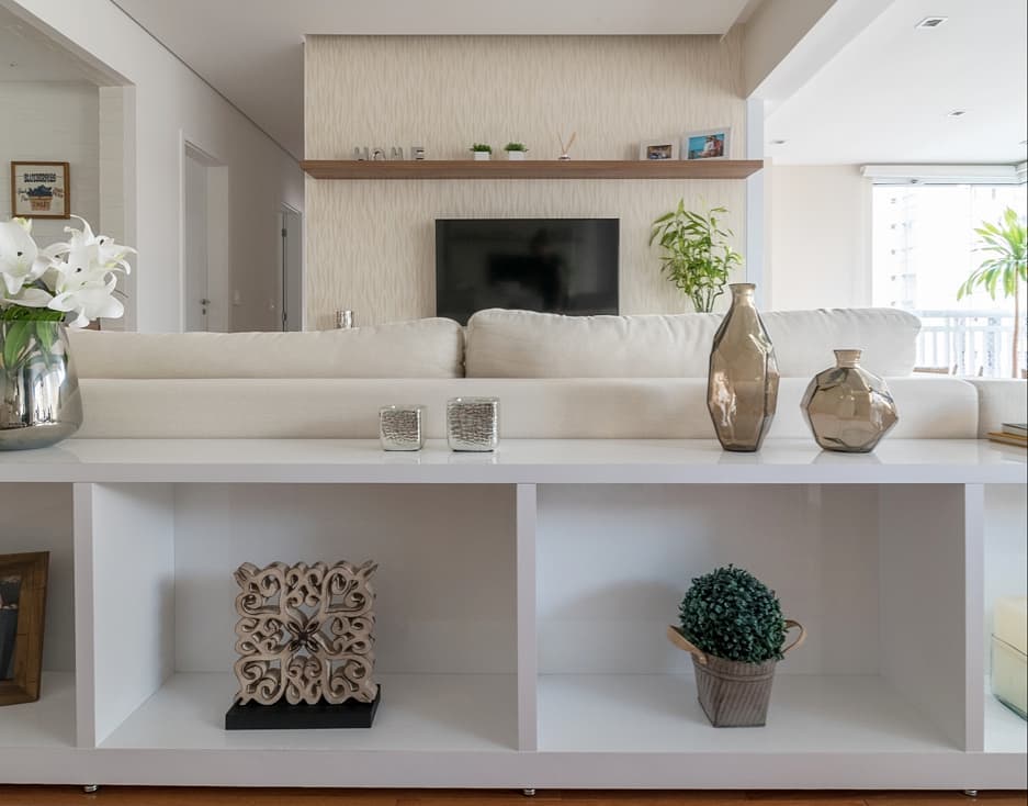 Aparadores com Puxadores Vazados: Um Detalhe que Faz a Diferença - inspiração 1