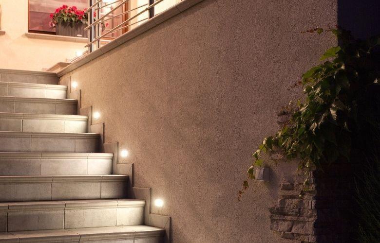 Tipos de Balizadores de Escada LED: Encontrando o Estilo Perfeito para Sua Casa - inspiração 1