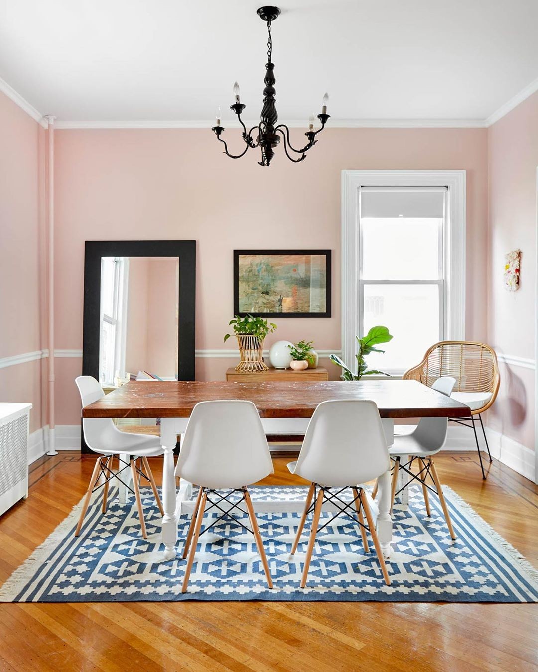 Eames DSW Colorida: Ideias para Sala de Jantar - inspiração 2