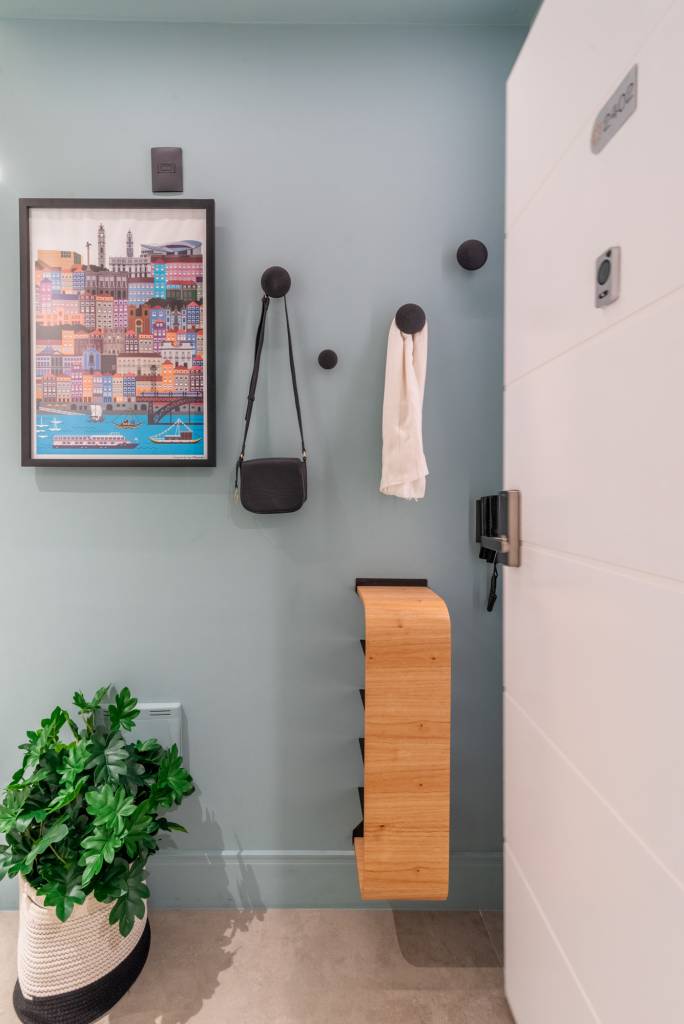 Sensores de Presença: Otimização e Segurança Automática - inspiração 1