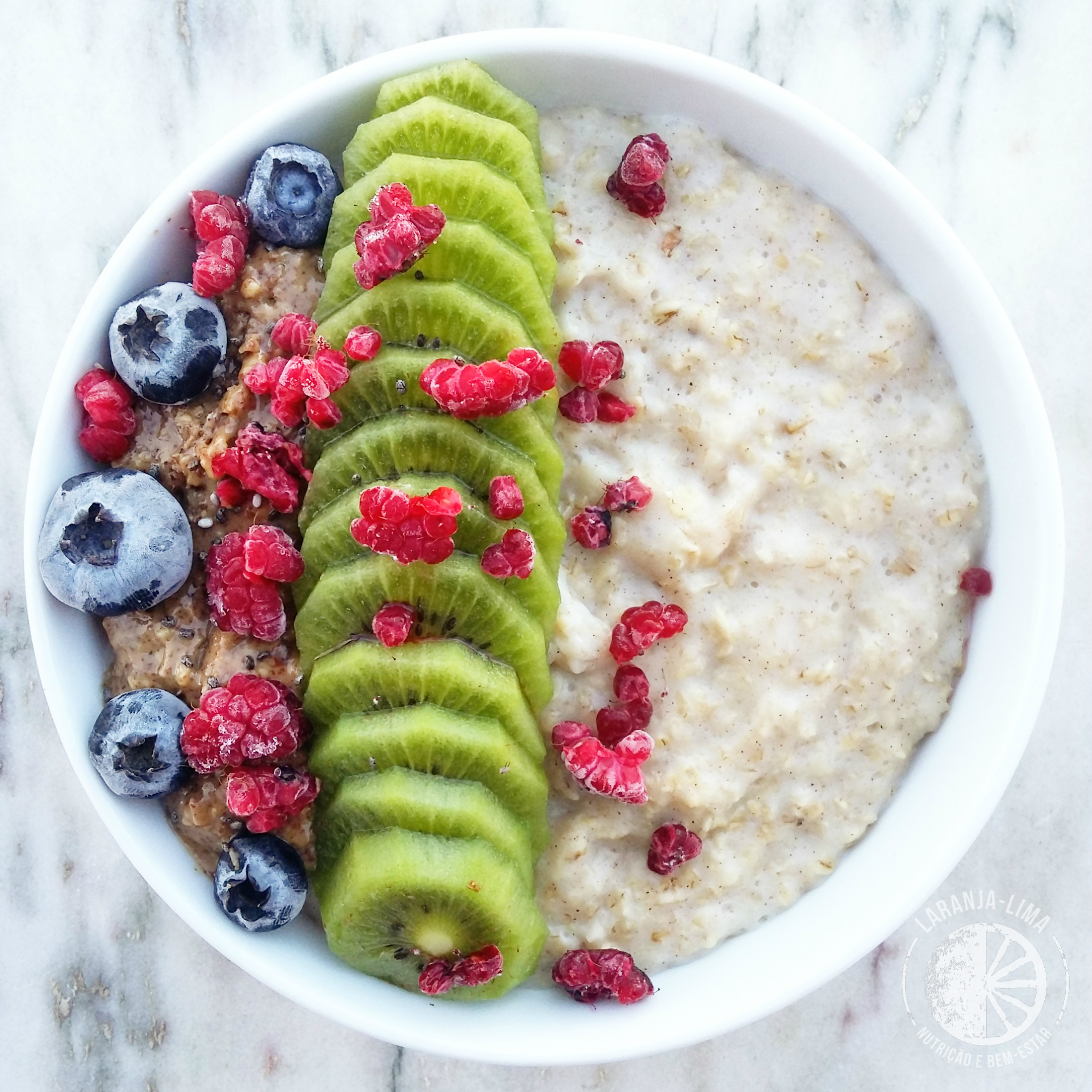 Versatilidade no Consumo: Sucos, Gomos ou Integrada a Outras Frutas - inspiração 2