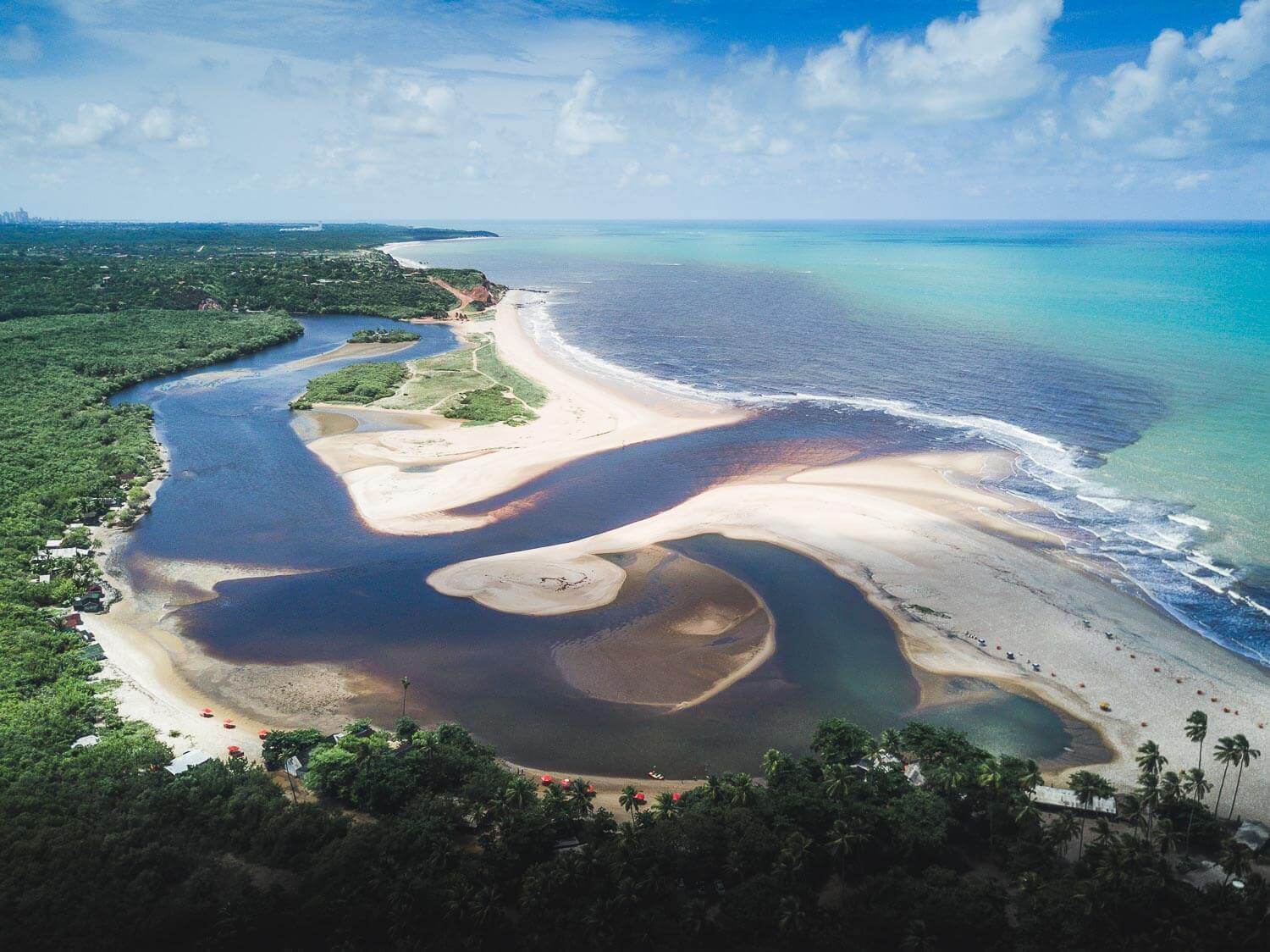 Aulas de Surf na Praia de Tambaú: Desafie as Ondas com Estilo - inspiração 2