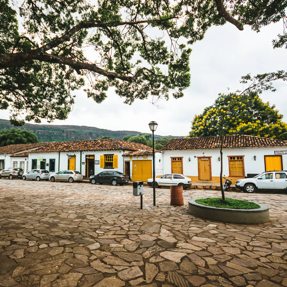 Centro Cultural Yves Vellutini: Arte e Cultura em Plena Praça - inspiração 1