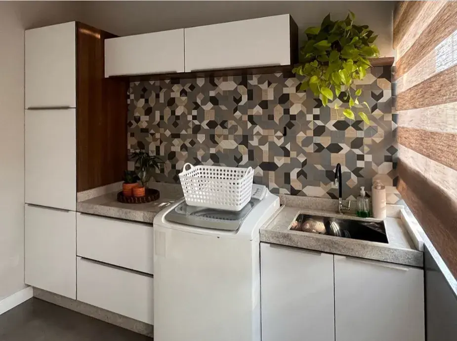 Cestos de Roupa Estratégicos: Separação e Funcionalidade - inspiração 1