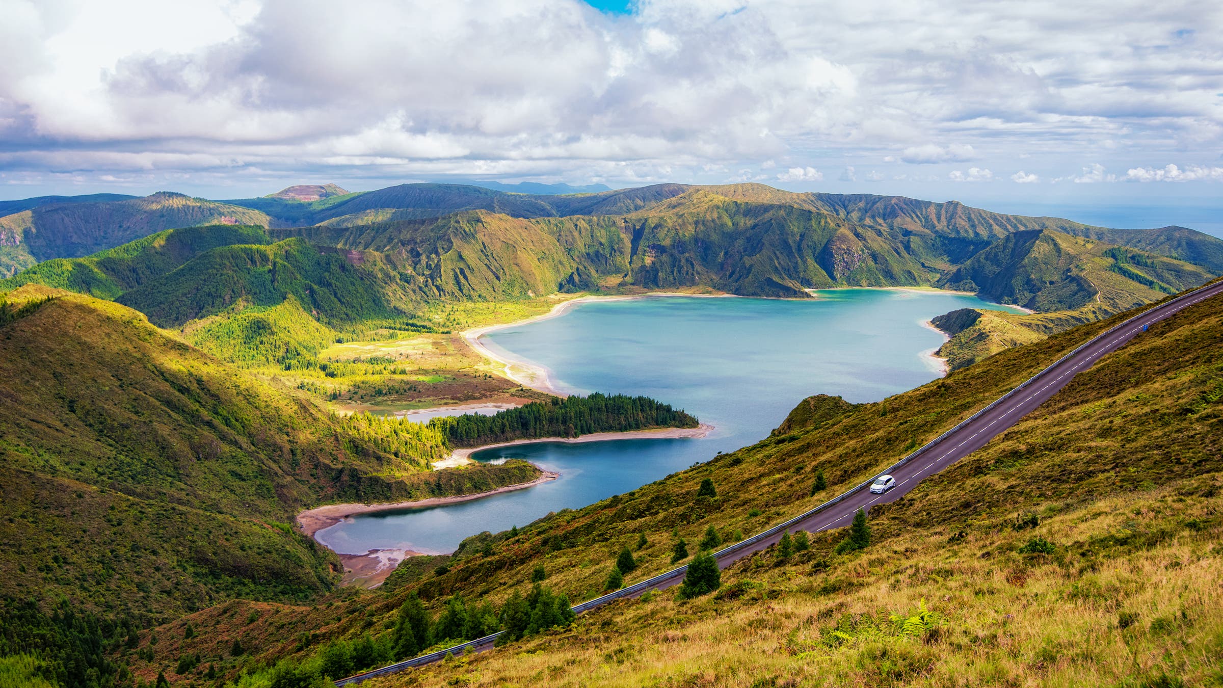 Passeios de Lancha: Descobrindo Paraísos Escondidos - inspiração 2