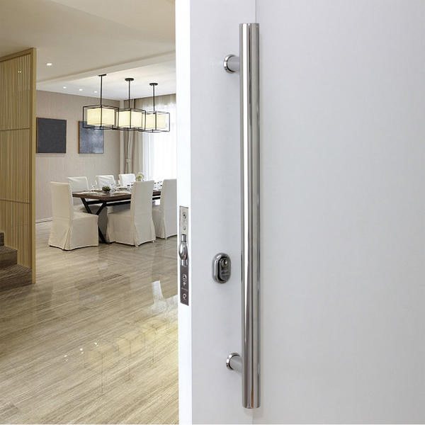 O Impacto Visual de um Puxador Bem Escolhido em Portas Largas - inspiração 1