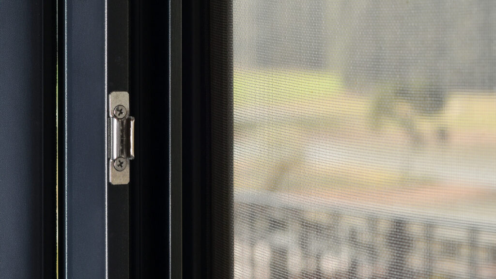 Tipos de Telas Mosquiteiras: Qual a Melhor para Sua Janela? - inspiração 1