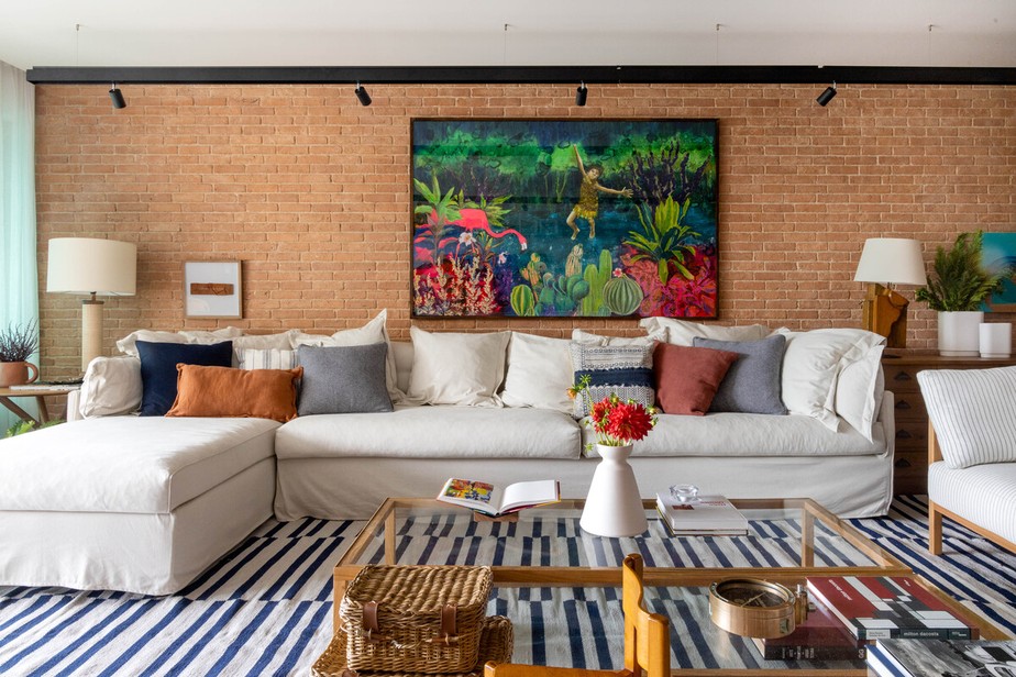 Contemporâneo Sofisticado: Tijolinho em Cores Inovadoras e Texturas Únicas - inspiração 1