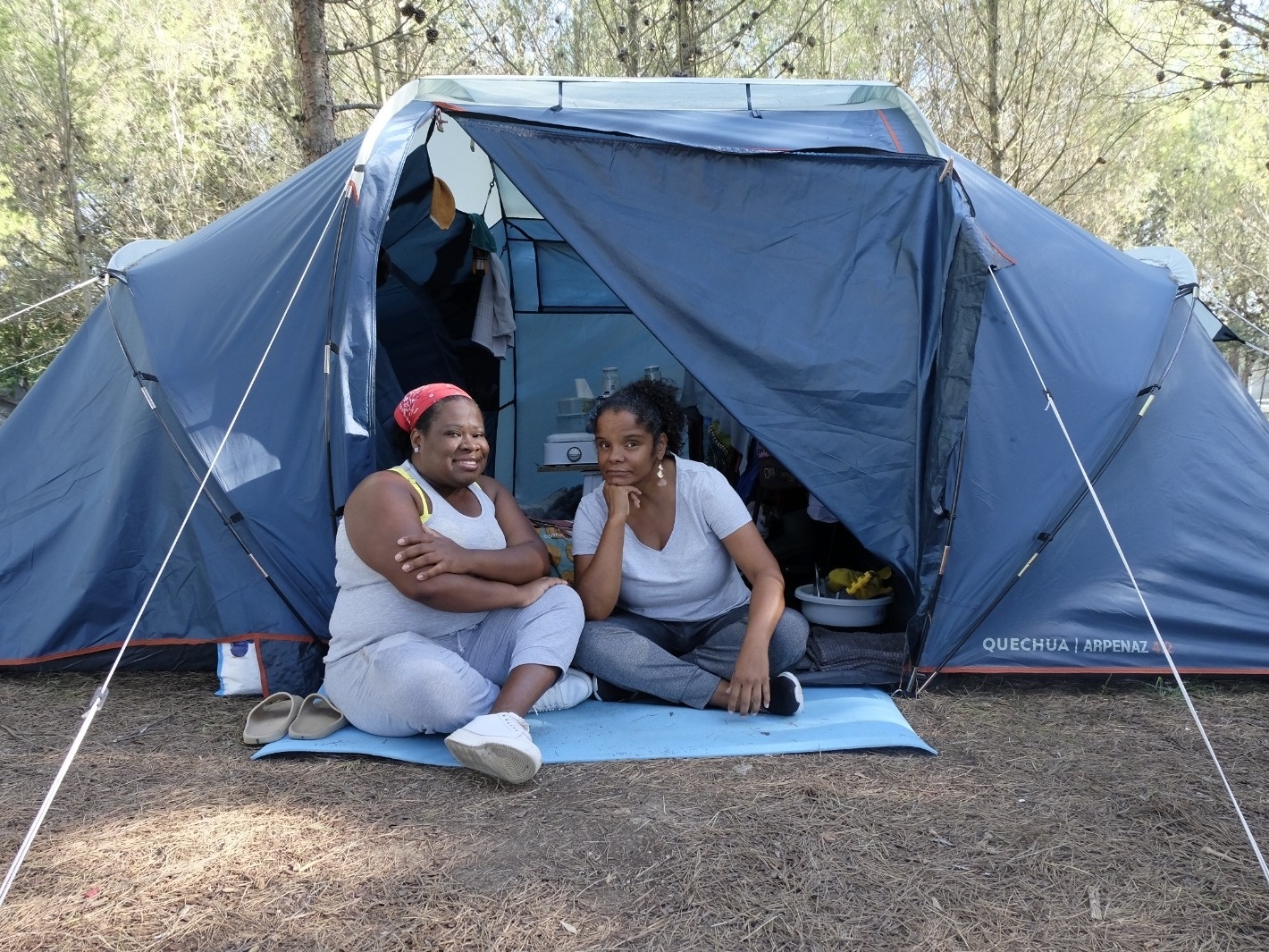 acampamento no quintal ou sala