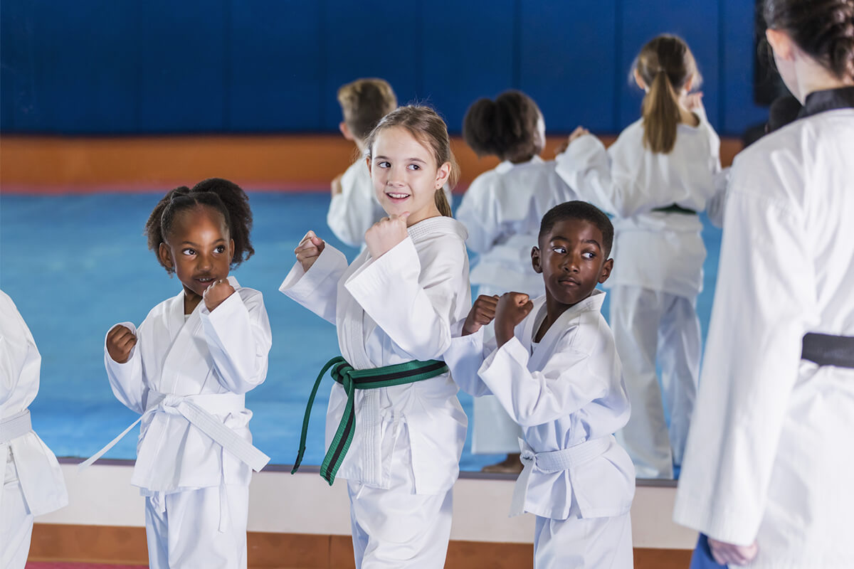 Kung Fu: A Arte Marcial que Ensina Persistência e Trabalho Duro aos Seus Filhos