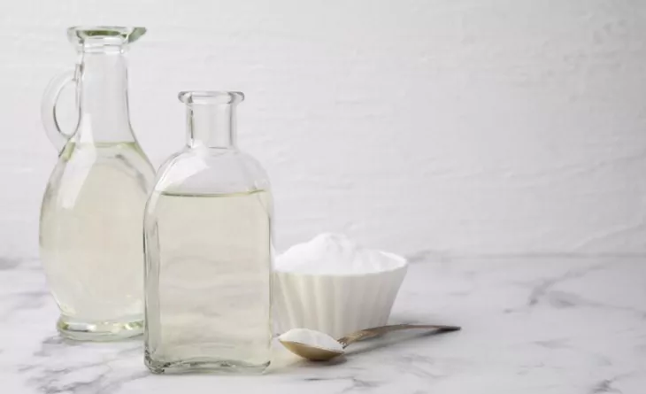 Como Limpar Rejuntes e Azulejos com Bicarbonato e Vinagre: Receita Caseira