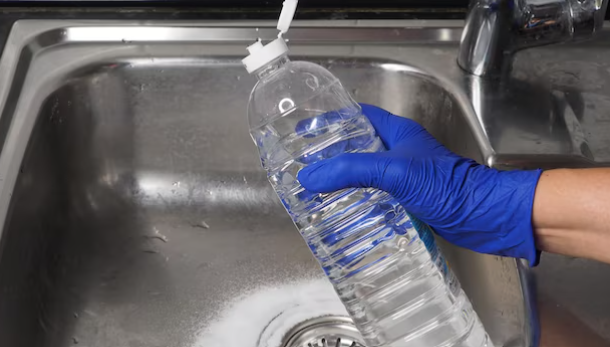 Guia Completo: Bicarbonato de Sódio para Neutralizar Odores e Polir Metais