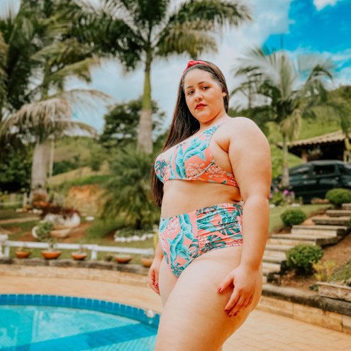 Guia completo de biquínis plus size com foco em custo-benefício
