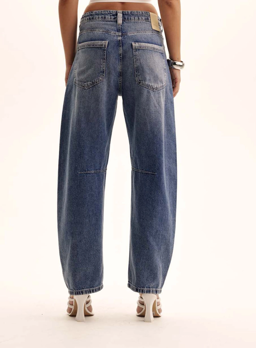 Jeans ou Sarja? Escolha o Tecido Ideal para sua Calça Barrel