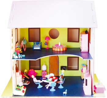 ideias de casinha de boneca para decorar quarto infantil