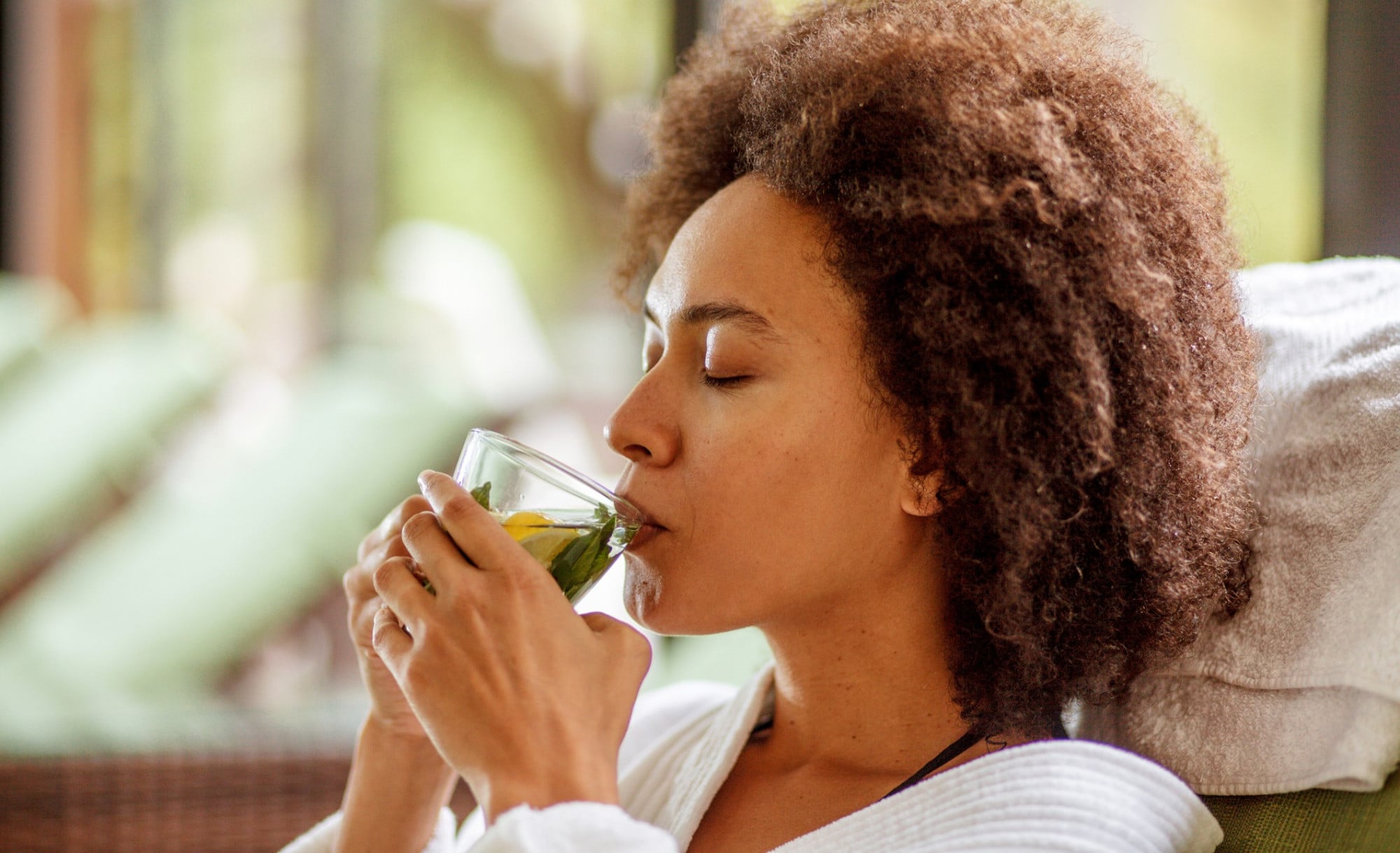 cha de hidraste para os olhos