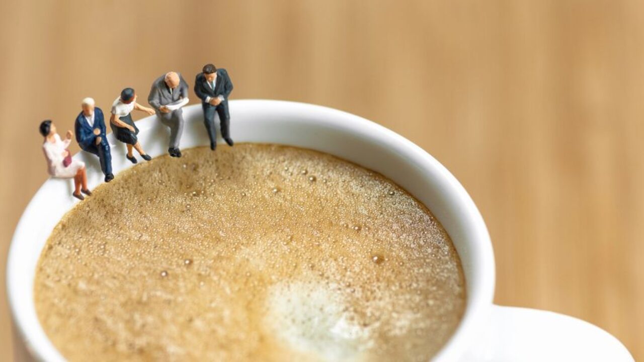 Chás Relaxantes: Dicas para Aliviar o Estresse e a Ansiedade no Escritório