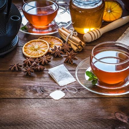 Guia completo dos chás para insônia e ansiedade