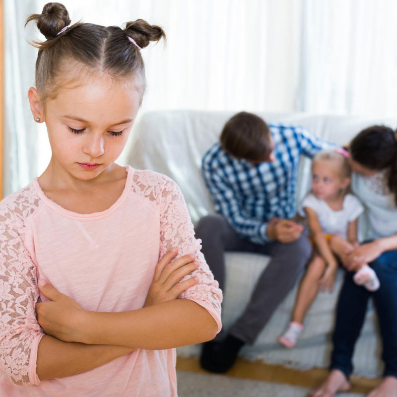 Ciúmes na Vida Adulta: Como a Terapia Pode Ajudar a Superar Rivalidades Fraternas