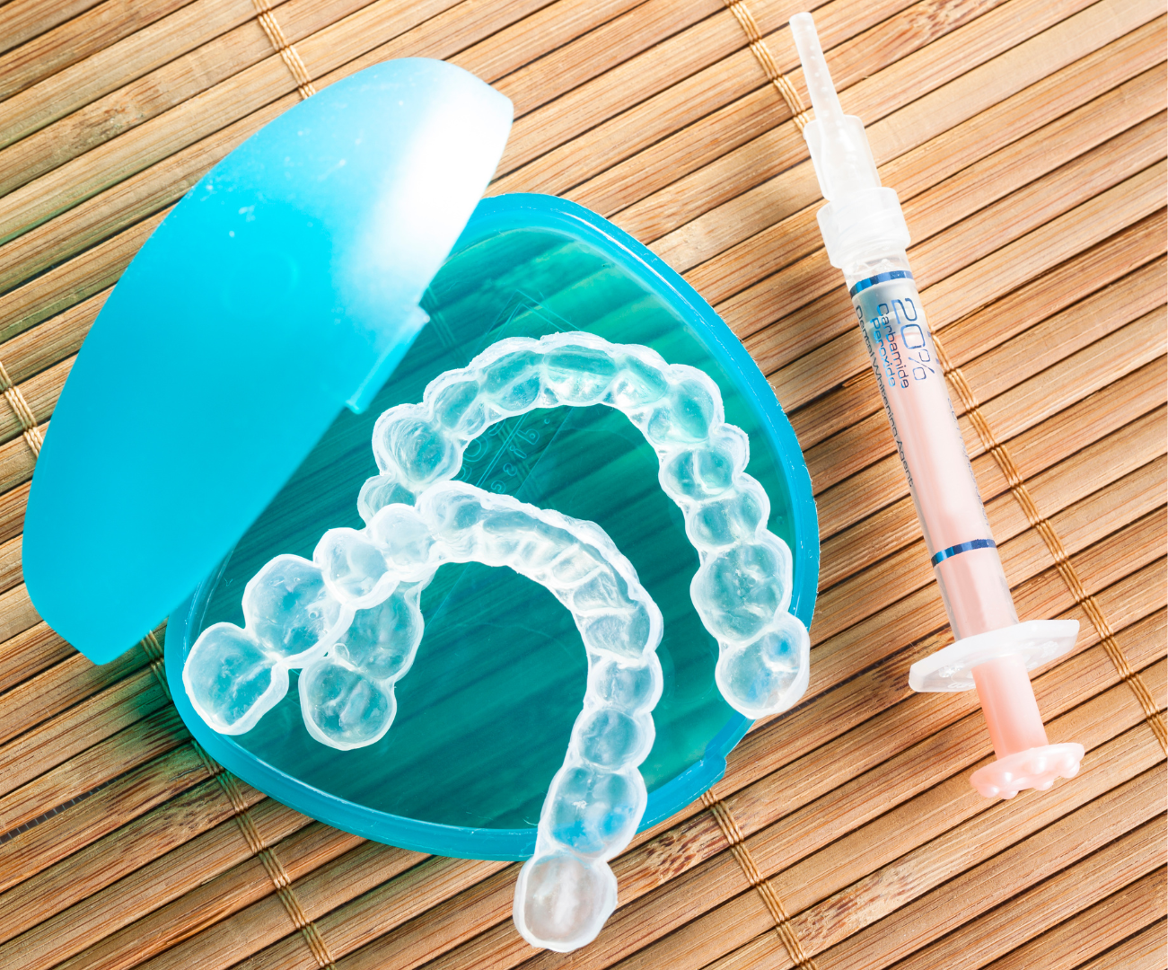 erros comuns ao clarear os dentes em casa