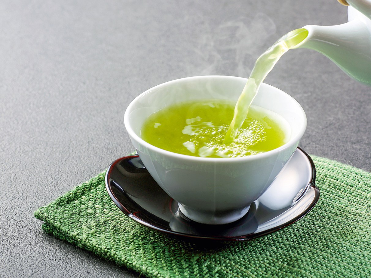 Como o chá verde melhora o foco e a memória