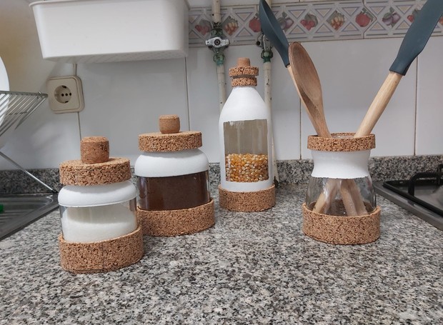 5 Soluções Criativas para Organizar Tampas de Potes na Cozinha