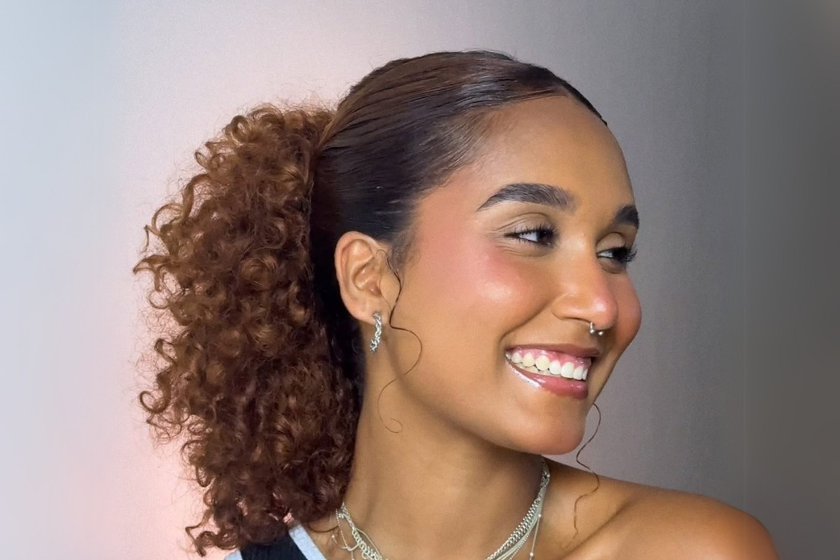 quanto custa um penteado de coque profissional para cabelo cacheado