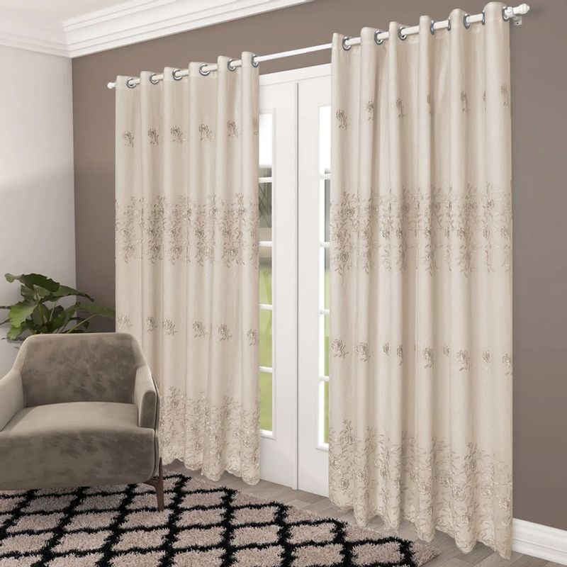 erros comuns ao escolher cortina para porta de sala