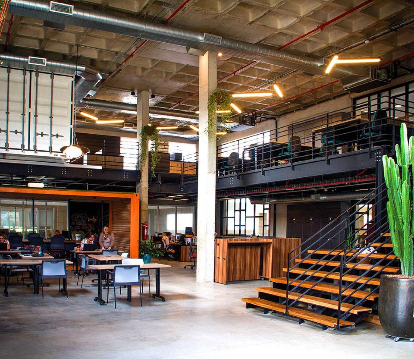 Coworking Gratuito em SP: Opções e Como Aproveitar os Espaços Públicos