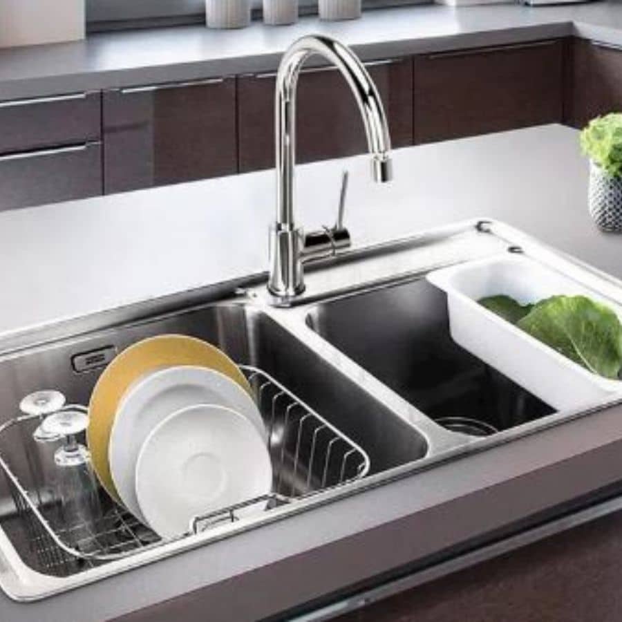 Inox 304 vs. Inox 201: Qual o Melhor Material para Sua Cuba de Cozinha?