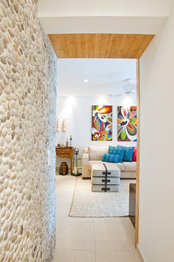 Elementos naturais na decoração de casas de praia