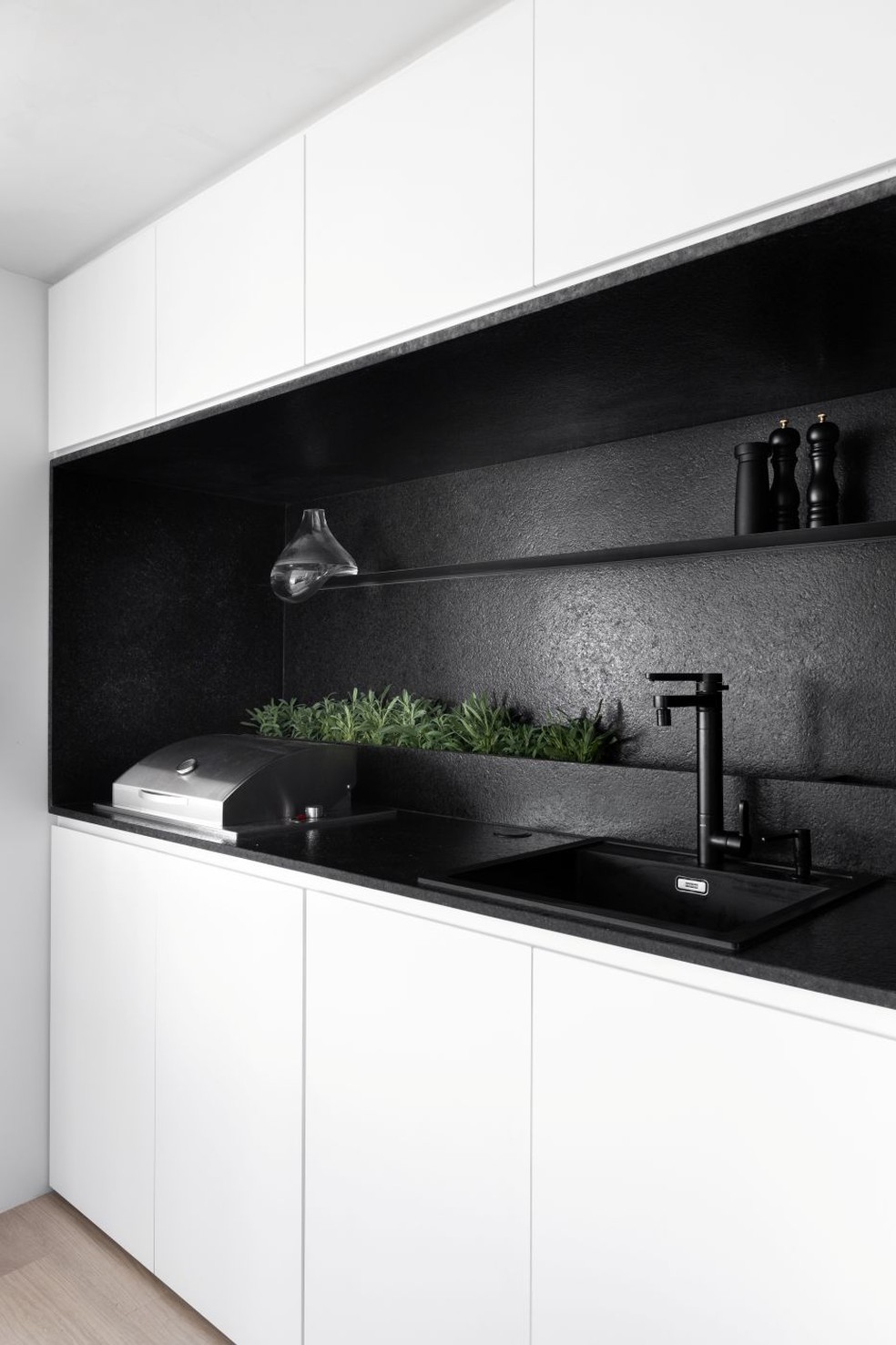 decoração de cozinha preta e branca