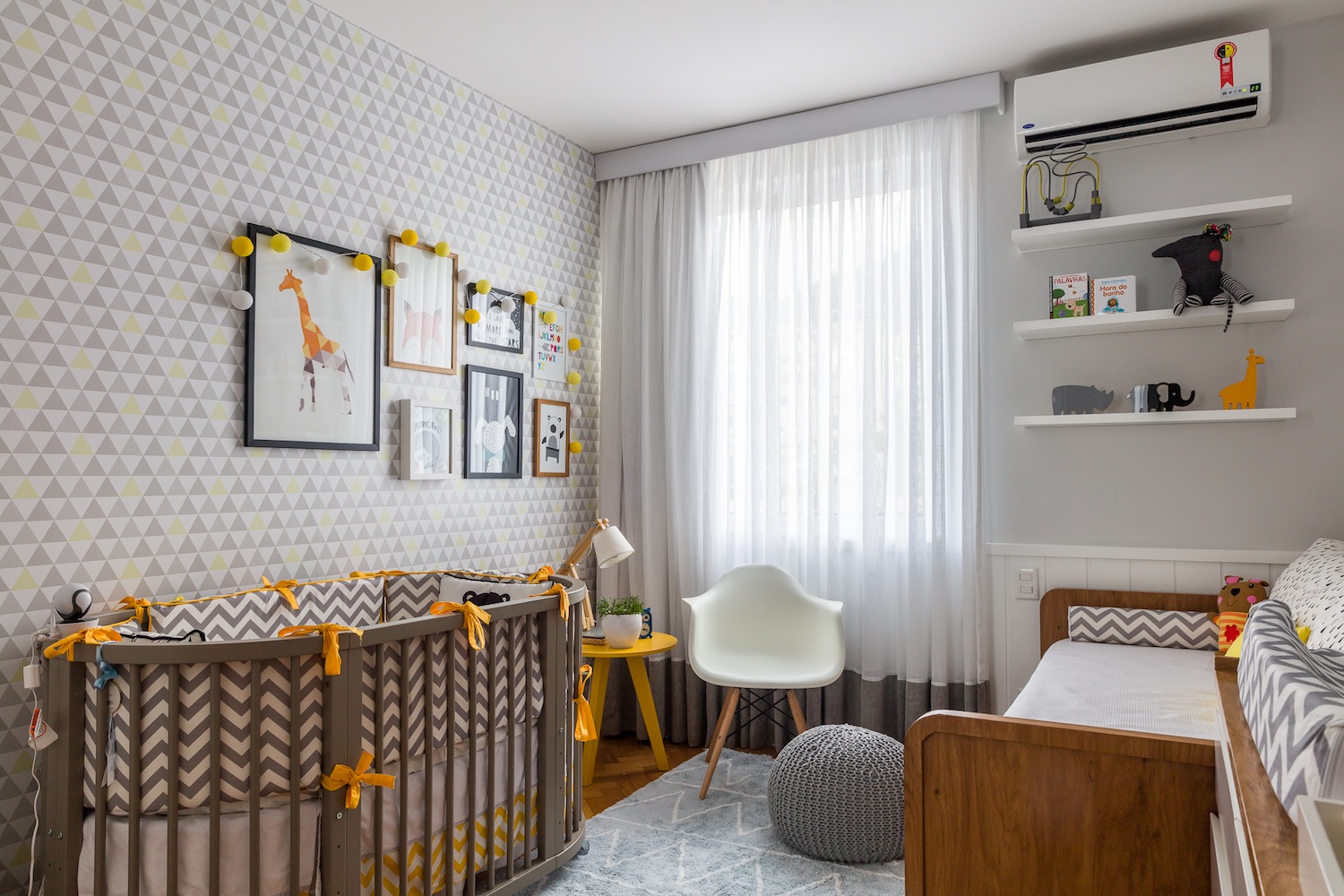 Guia Completo: Como Escolher Móveis para Quarto de Bebê Cinza e Amarelo