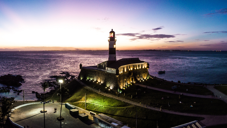 Ecoturismo no Brasil: Os Melhores Destinos de Natureza para Novembro