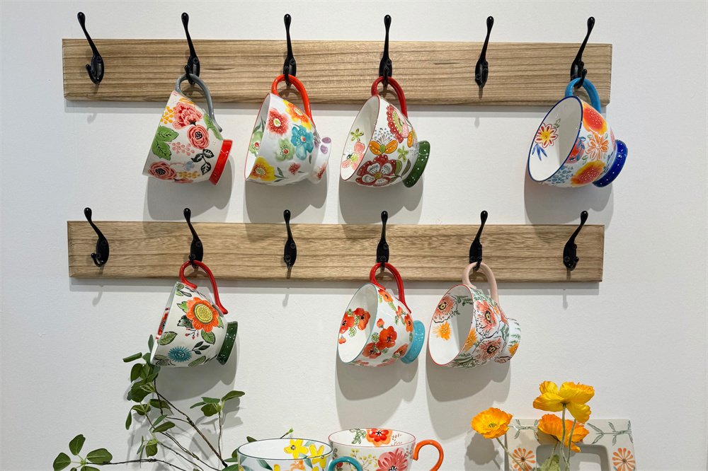 dicas para limpar manchas de chá em xícaras