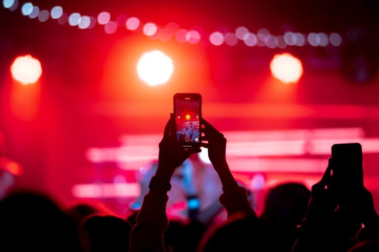 Os Melhores Bares com Música ao Vivo em SP para Cada Estilo Musical