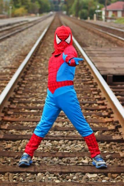 como escolher o tamanho certo da fantasia homem aranha