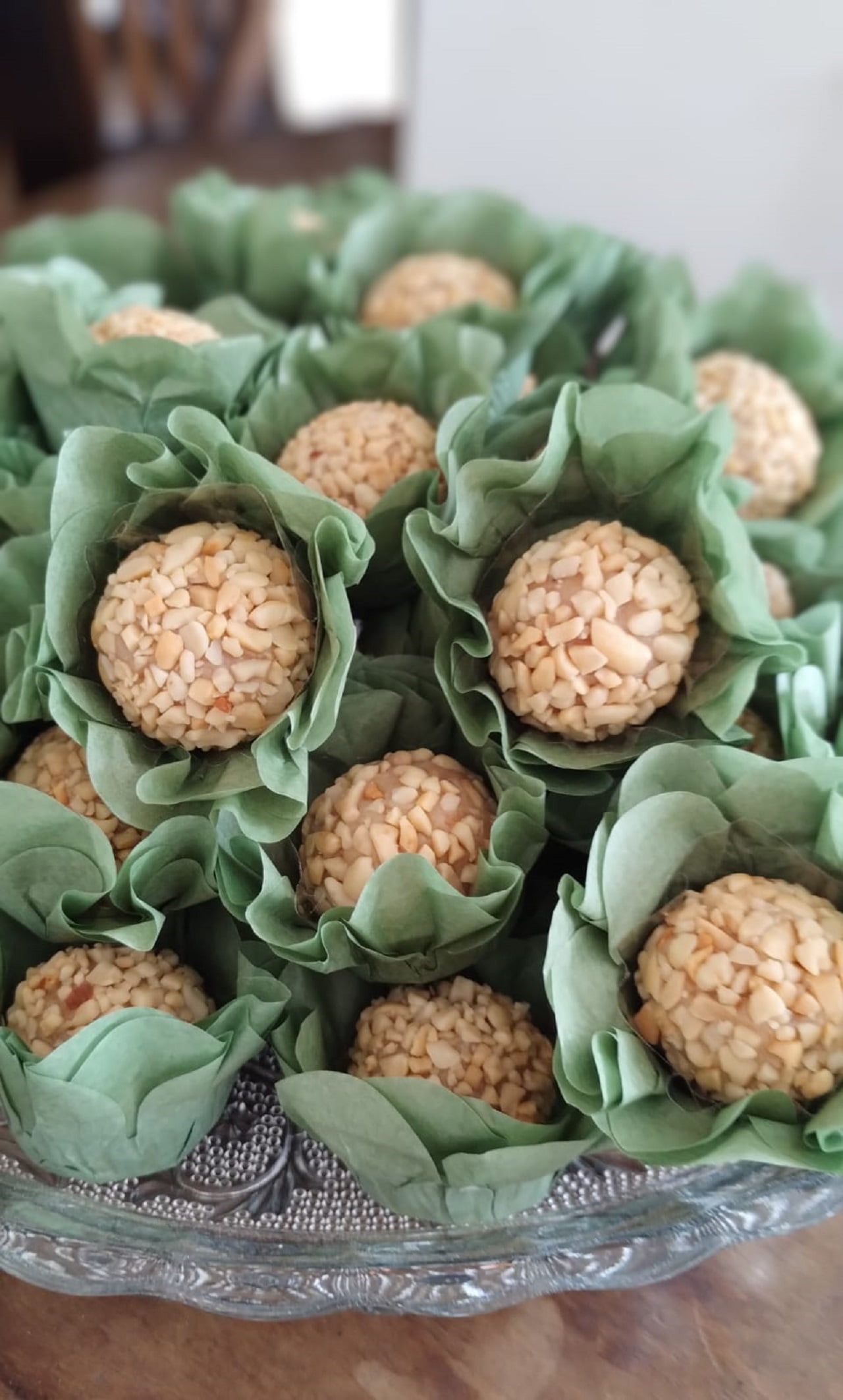 forminhas de papel vs forminhas de silicone para doces finos