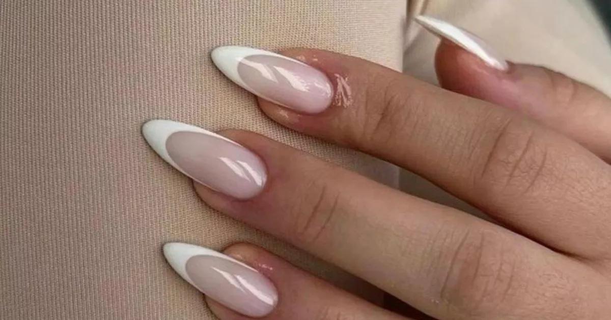 Top 5 Esmaltes Essenciais para uma Francesinha Impecável