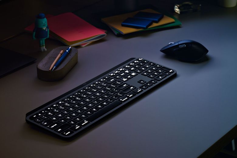 gadgets tech para mesa de escritório