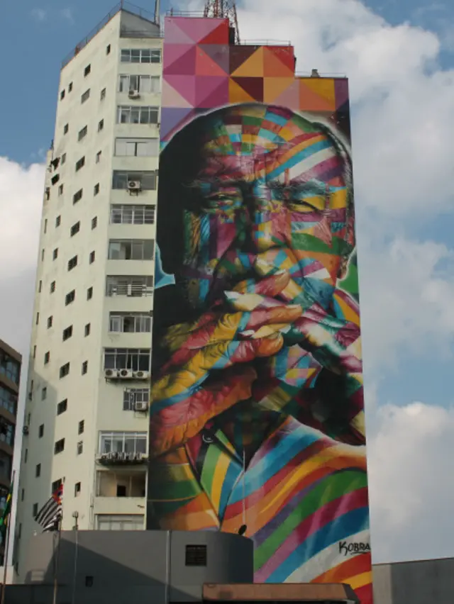 5 ideias de títulos:
1. Descubra o Beco do Batman: Um Guia Completo para o Coração do Grafite em São Paulo.
2. Os 5 Artistas de Grafite que Você Precisa Conhecer em São Paulo.
3. Grafite em São Paulo: Como a Arte Urbana Transforma Espaços Públicos.
4. Roteiro de Grafite em SP: Os Melhores Lugares para Explorar a Arte de Rua.
5. O Dia do Grafite: Celebrando a Cultura Urbana em São Paulo.