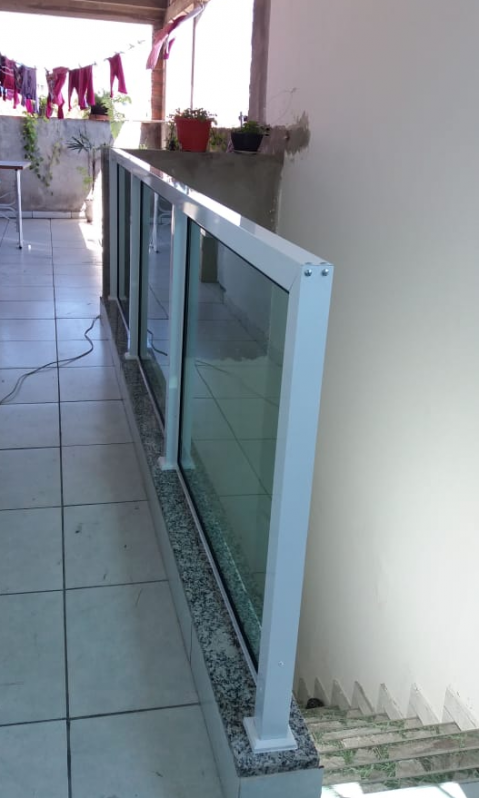guarda corpo de vidro para escada