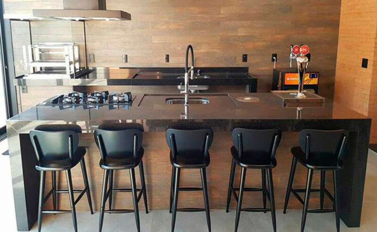 Ilhas de Cozinha Compactas: Soluções Inteligentes para Ambientes Pequenos