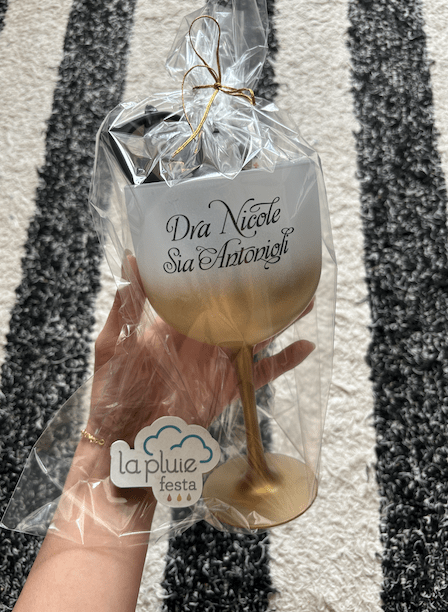 onde comprar lembrancinhas de formatura de direito em metal