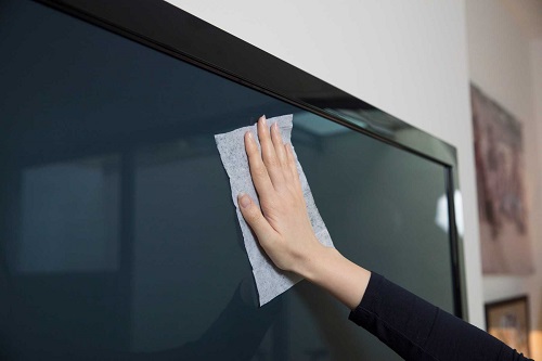 Manchas de Gordura na TV OLED? Soluções Eficazes e Seguras