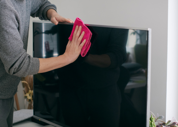 Guia Completo: Como Escolher o Pano de Microfibra Ideal para Sua TV OLED