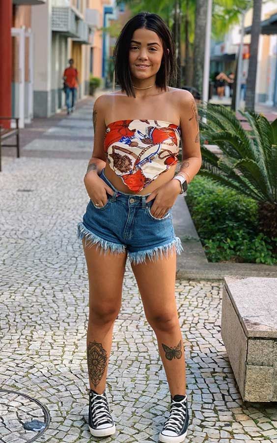 Lenço na Cabeça: Penteados e Estilos para o Verão