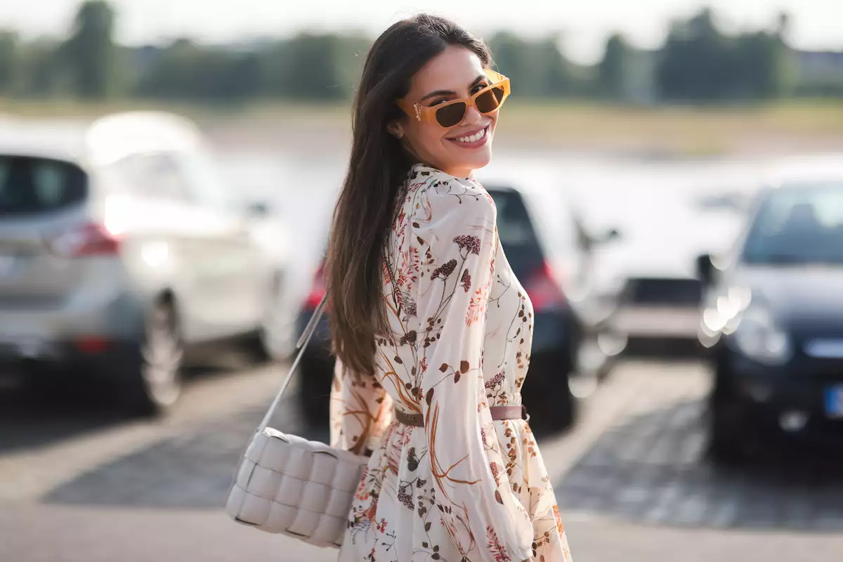 Cores de Vestidos 2026: Guia Completo para Arrasar