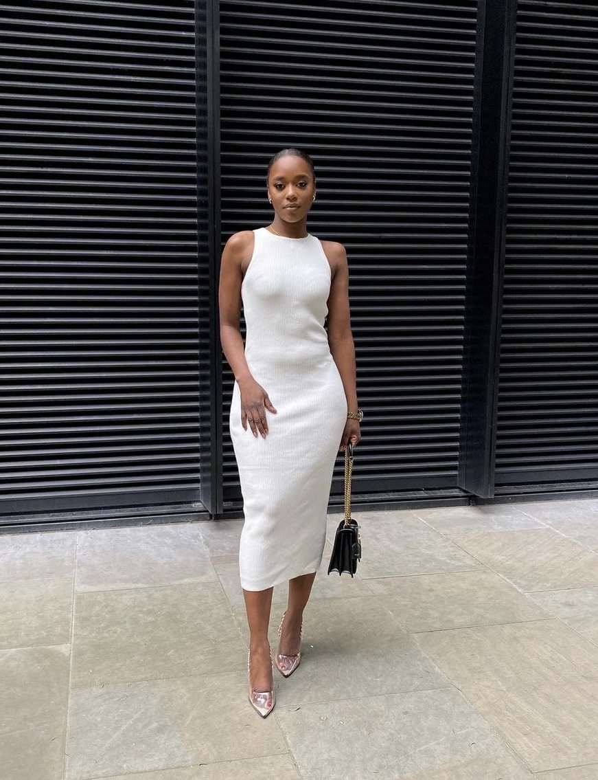 Tecidos Nobres: Por Que Eles São Cruciais para um Look Elegante e Duradouro