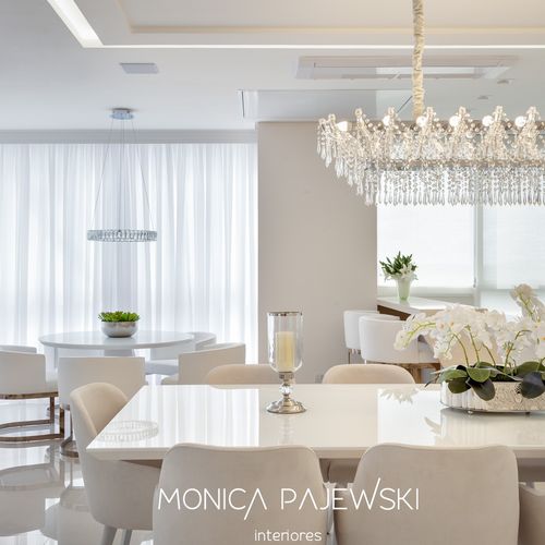 Como Escolher o Tamanho Ideal de Lustre para Sua Mesa de Jantar Quadrada